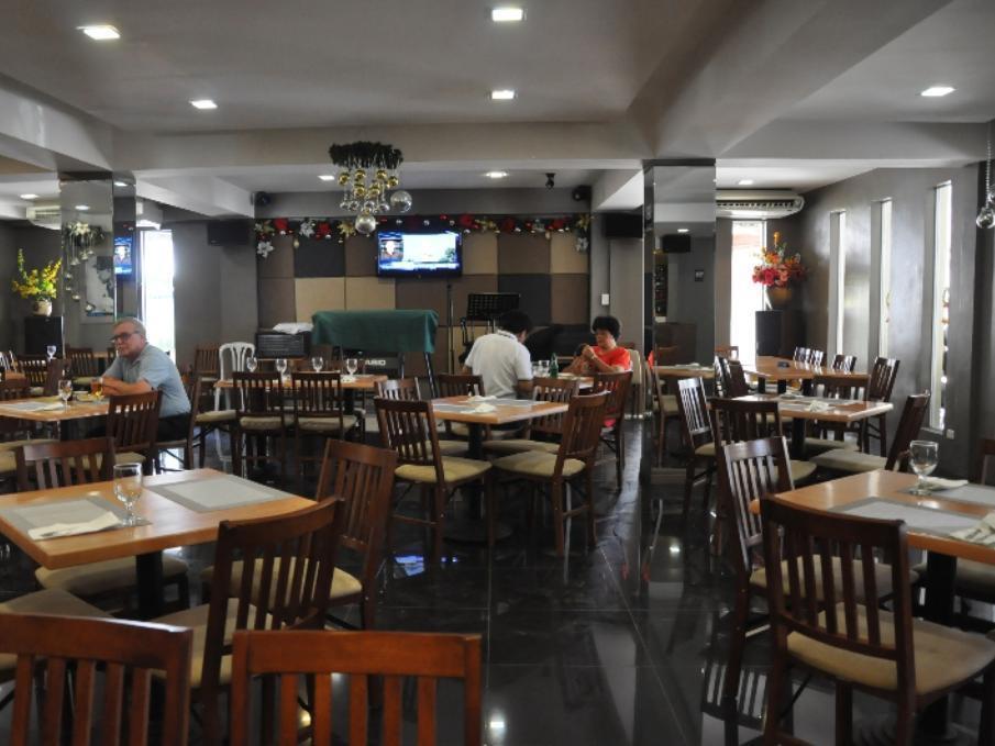 Elegant Circle Inn Cebu Eksteriør billede