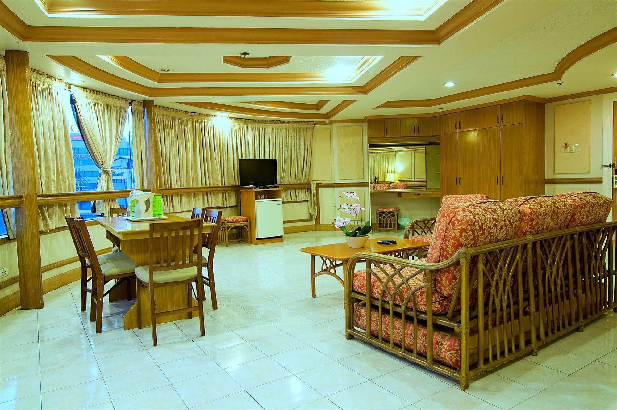 Elegant Circle Inn Cebu Eksteriør billede